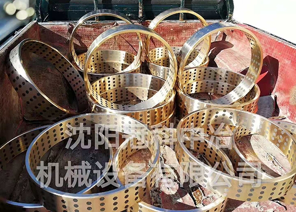 自潤滑銅套